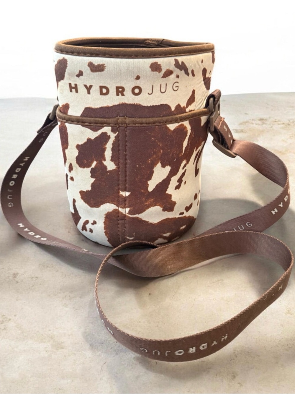 HydroJug 64oz Bottle Traveler Sleeve Brown & White Cow Print Adjustable Strap